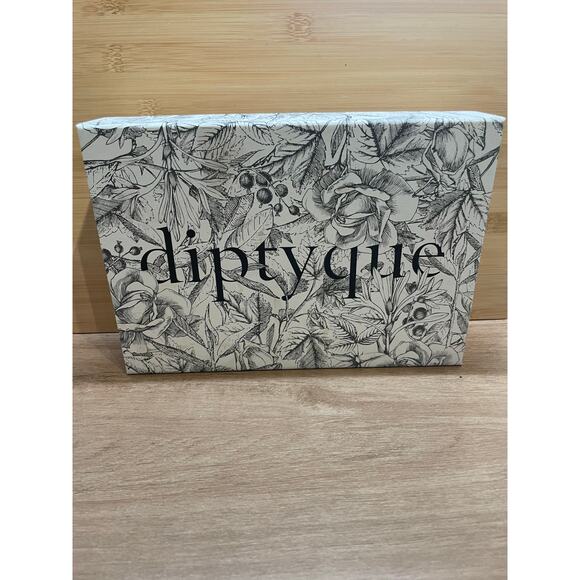 Diptyque Fragrance Gift Set - 3 candles 3 Eau De Toilette Do son Baies Roses etc - Picture 3 of 4